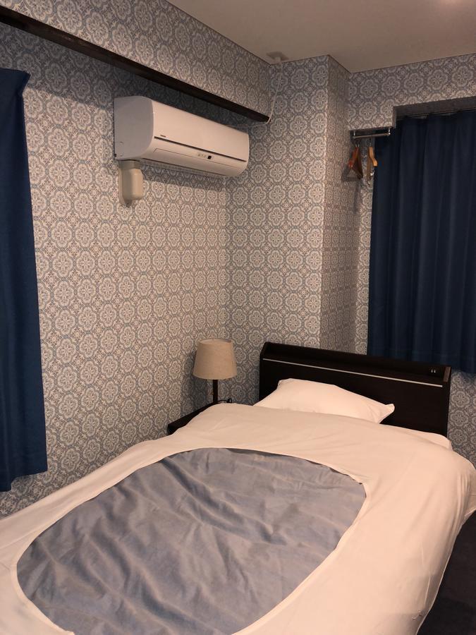 Hatoya Hotel Tokio Buitenkant foto